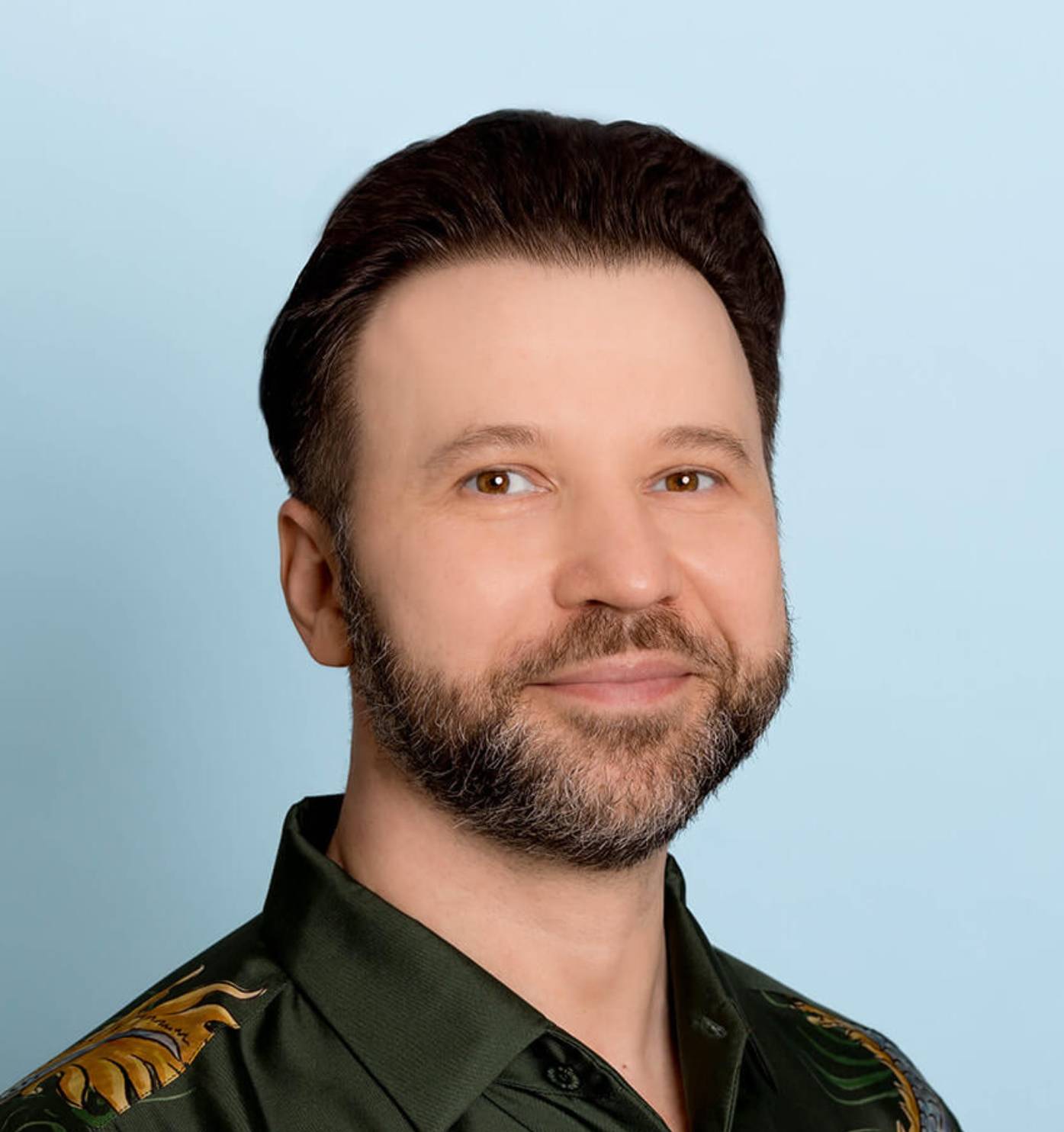 Dr. Daniel Murariu